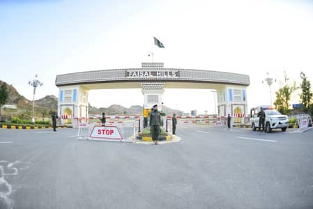 10 MARLA COMMERCIAL Plots For Sale