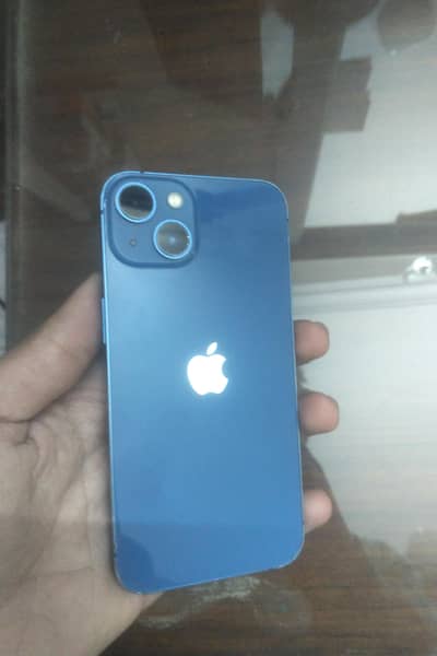 Apple iPhone 13 jv