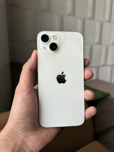 iPhone 13 White 128 GB PTA APPROVED