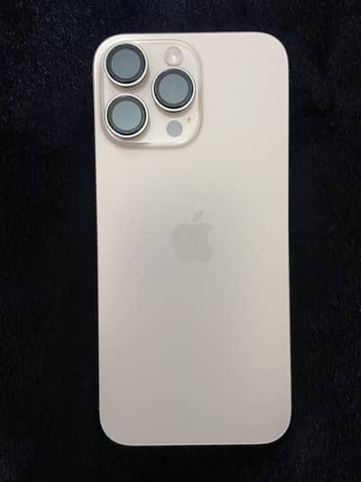 Apple iPhone 16 Pro Max