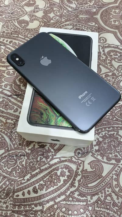 iphone xs max 256gb  official PTA approve