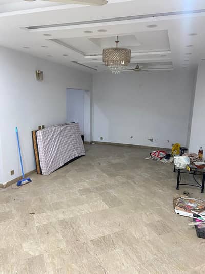 Ready To Buy A House 10 Marla In Wapda Town Phase 1