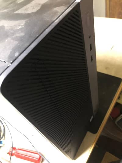 HP ProDesk Mini Tower with Samsung LCD