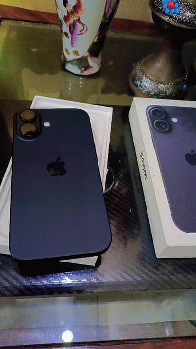iphone 16th Black