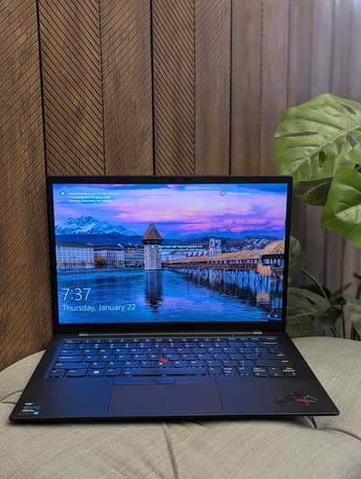 Lenovo ThinkPad X1 Carbon | Gen 9 | core i7 | 32GB RAM | 512GB SSD