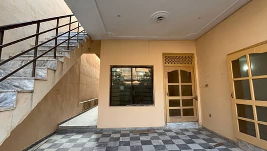 10 MARLA HOUSE FOR RENT DOUBLE UNIT