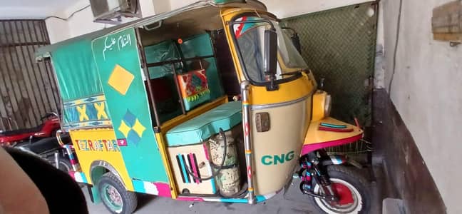 TEZ RAFTAAR CNG RICKSHA 200CC