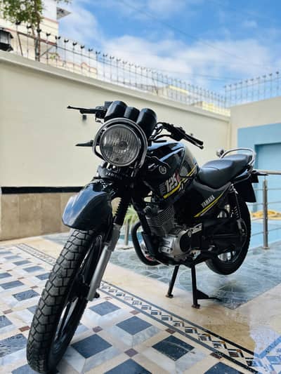 Yamaha YBR G All Punjab Registered Must Read Ad