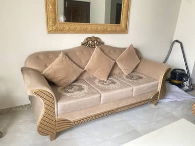 7 seater luxury Sofa for sale solid build