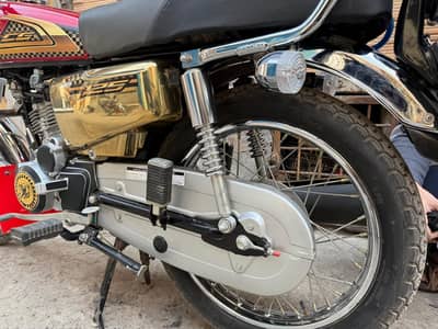 Honda 125 Self Strat 2025 model