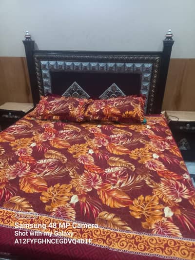 Double Bed With Side Table & Dressing