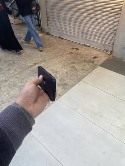 iPhone 12 pta approved 10/9 condition