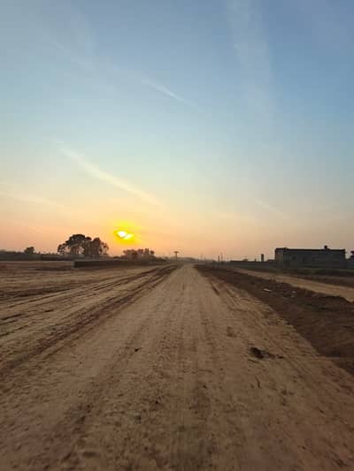 Commercial 8 Marla Plot for Sale in Etihad Town Phase 3 Easy Installments