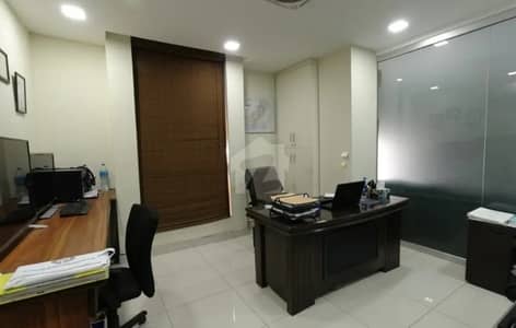 Office For Grabs In 4000 Square Feet G-7