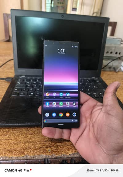 Soney Xperiya 5 Black Clr best for PUBG( just Finger print ni chlta)