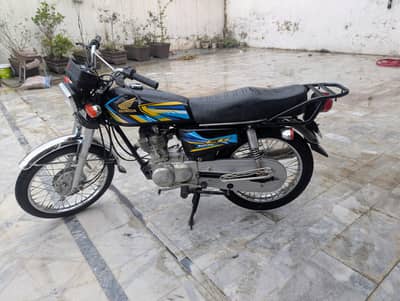 honda 125 model 2012