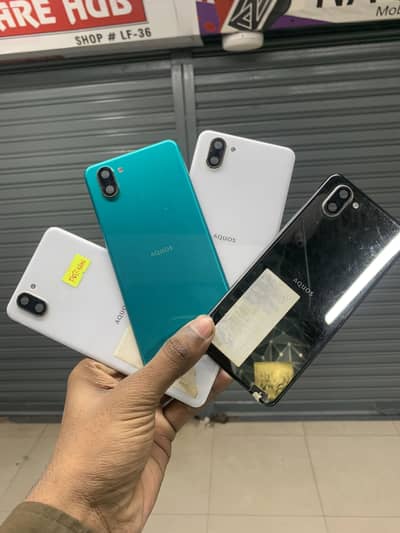 Aqous R3 back glass