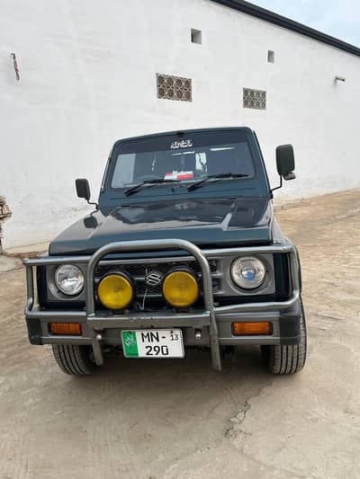 Suzuk sear jeep