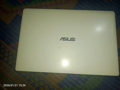 ASUS Laptop 238 GB Storage