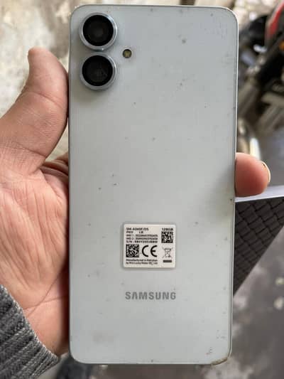 samsung AO6 6 GB 128