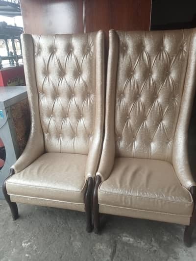 crown sofa  1 table 2 sofa