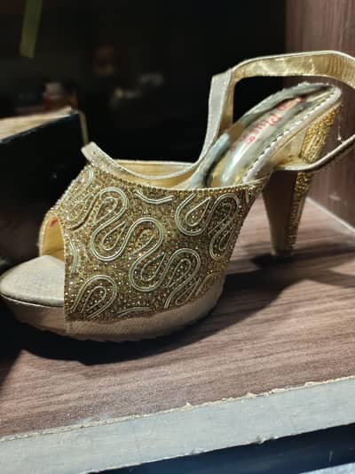 2 Heels for Sale | Size 36 | fancy heels