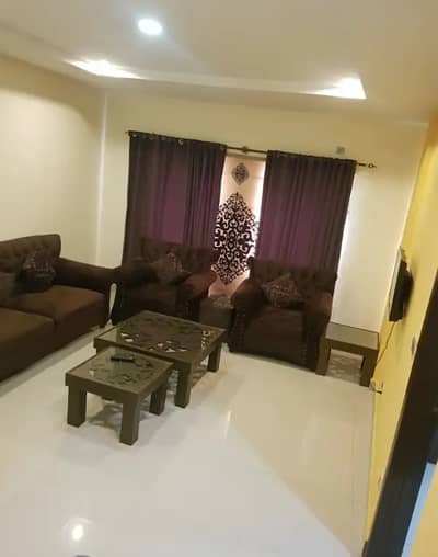 Daily basis Short Time flats available bahria twon