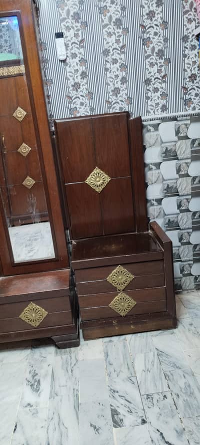 Dressing Table  and Side Table