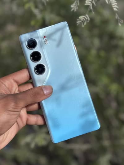 camon 40 pro 8+8 256gb