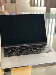 MacBook Pro Clean Condition