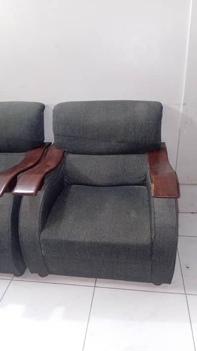 Sofa Set – For Sale