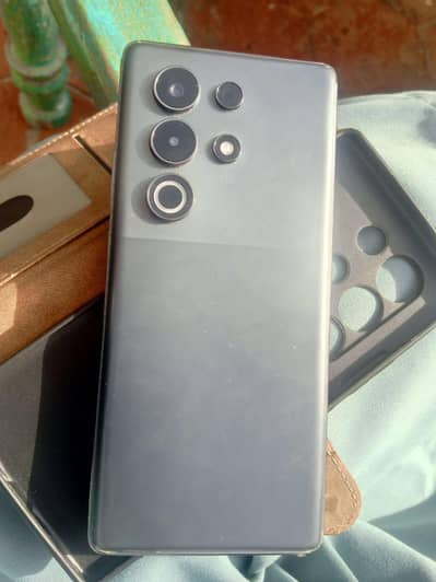 itels25 ultra open box 10/10