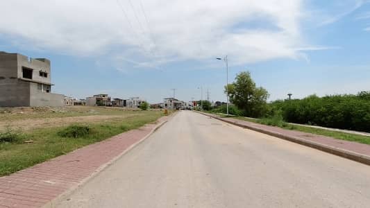 5 Marla Commercial Plot for Sale Midway Commercial, Road B