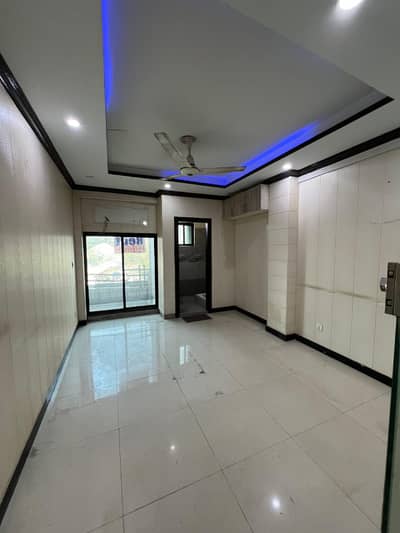 i8. Markz office For Rent