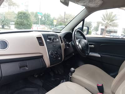 Suzuki wagon r  VXL 2018  80,000 km driven