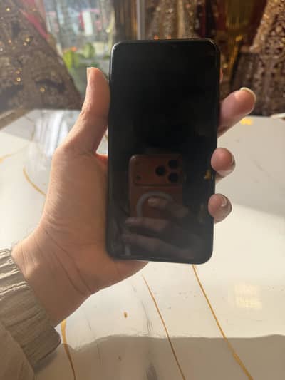 Apple i phone 11pro pax 512 gb pta apprioved