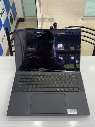Dell precision 5560 | Core i9 11th Gen | 16gb DDR4 256gb SSD | 4gb GPU
