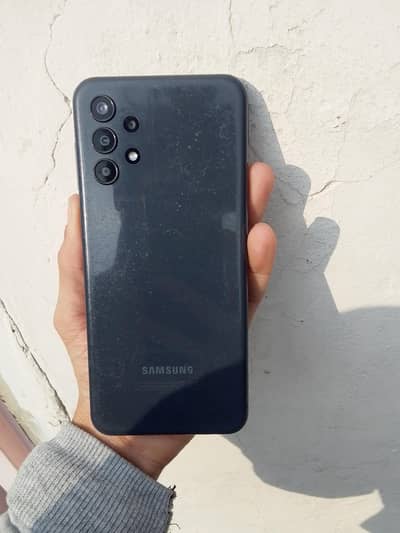 Samsung a13 4 64 dual sim pach Dubai sy aya ha mobile no box no charge