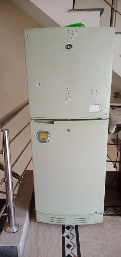 pel fridge in very good condition