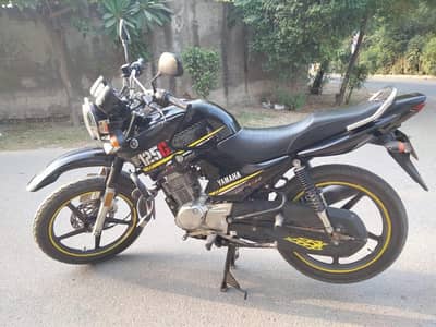 YAMAHA YBR 125G