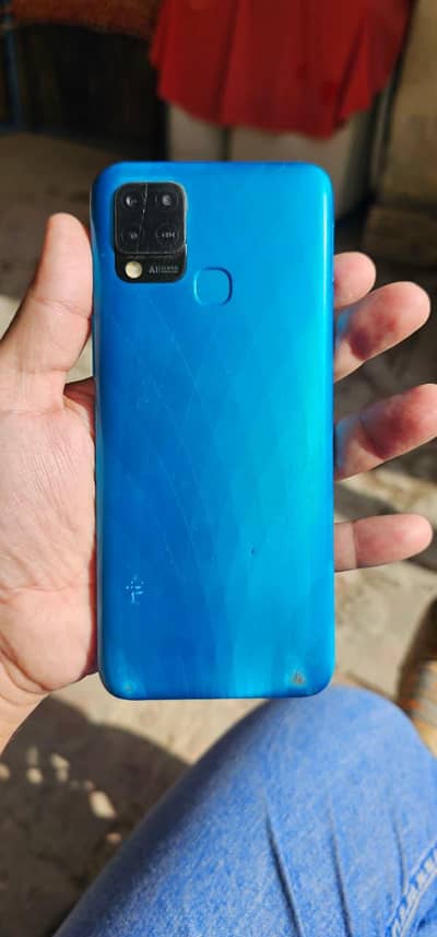 6 128   6000 mAh battery  Exchange possible