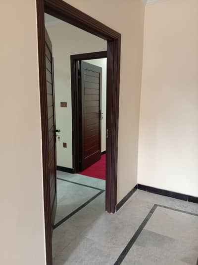 Hostel Building available for rent in a prime location. B BLOCK SATELLITE TOWN RAWALPINDI