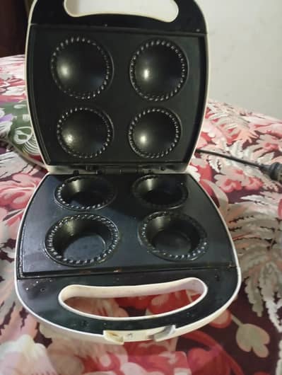 urgent sale cup cake maker