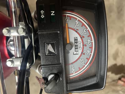 Honda cd70  22/23 mdl condition 10 10 Islamabad nmbr