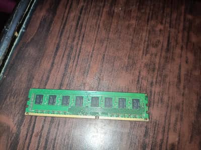 8 GB Ram 1600 MHZ