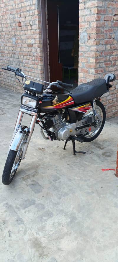 Honda 125 for sale 2012 model