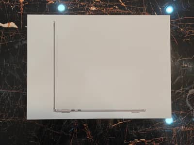 Apple Macbook Air 13-Inch | M4 Chip | 16GB Ram | 256GB SSD