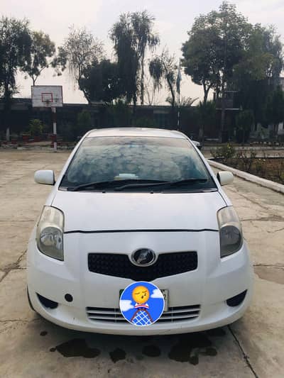 Vitz Model 2005 import 2012, own name, 1000 cc, Rate 2320 (Negotiable