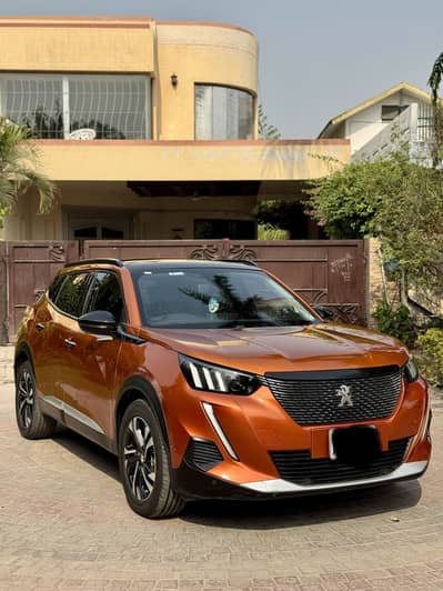 Peugot 2008 Allure 2023 Model Fusion Orange.