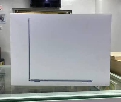 MacBook Air M4 | 13-inch | 16/256 | box pack | 1 year warranty